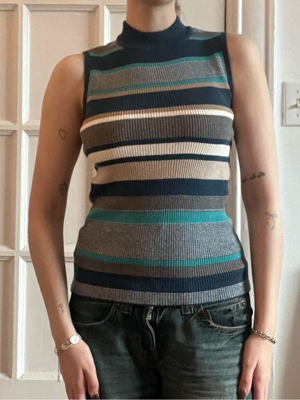 Size Small Ribbed Striped Tank Top